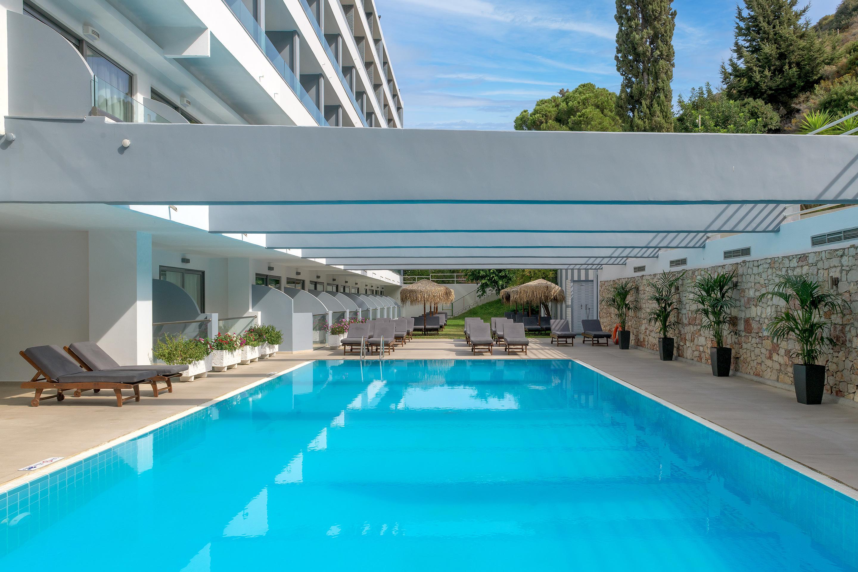 Oceanis 4* Иксиа